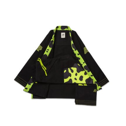 Albino & Preto Dart Camo Black/Green gi for BJJ competition