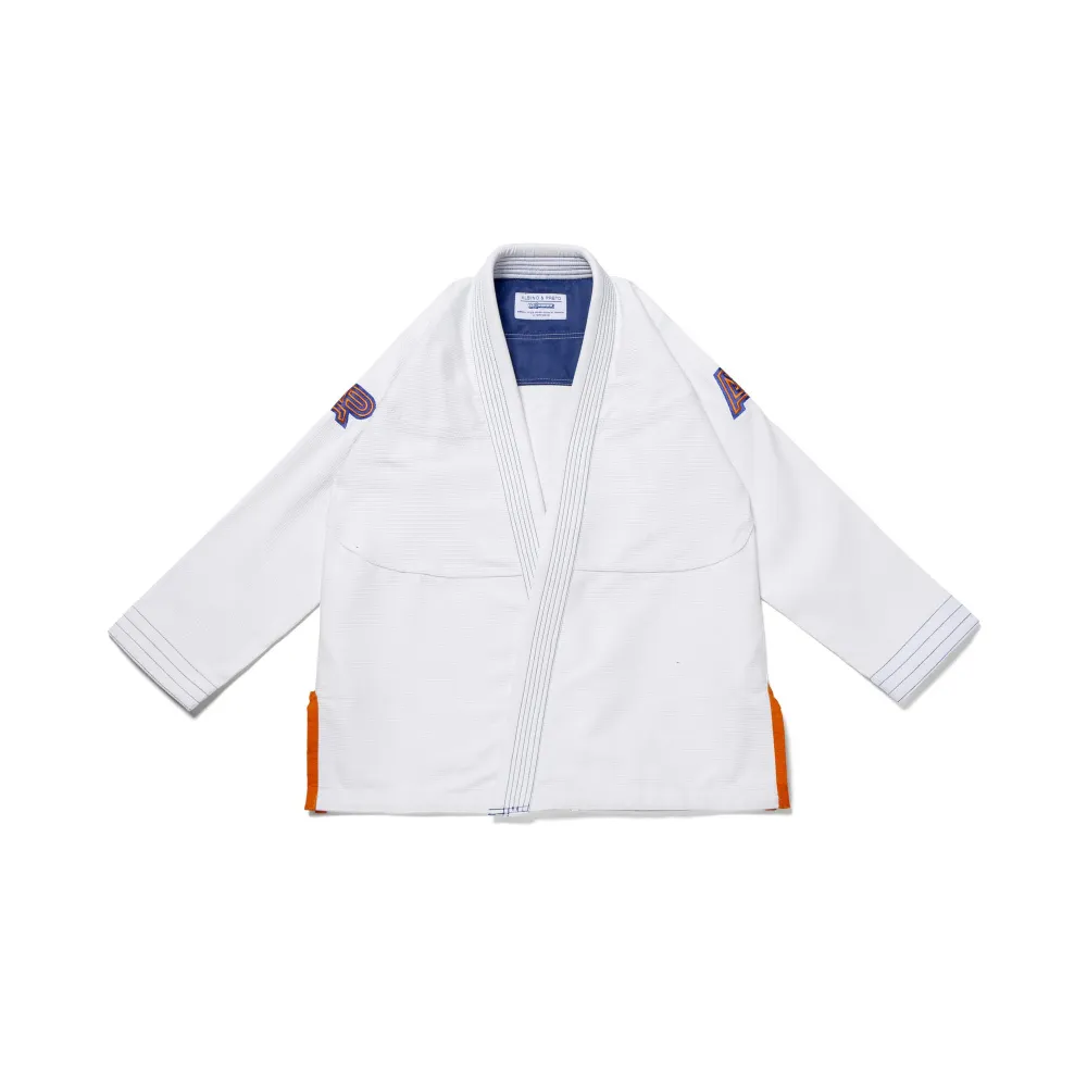 Bjj Bearbrick Gi Batch 86 V3 White Bjj Bearbrick Gi Albino and Preto Batch 86 V3 White