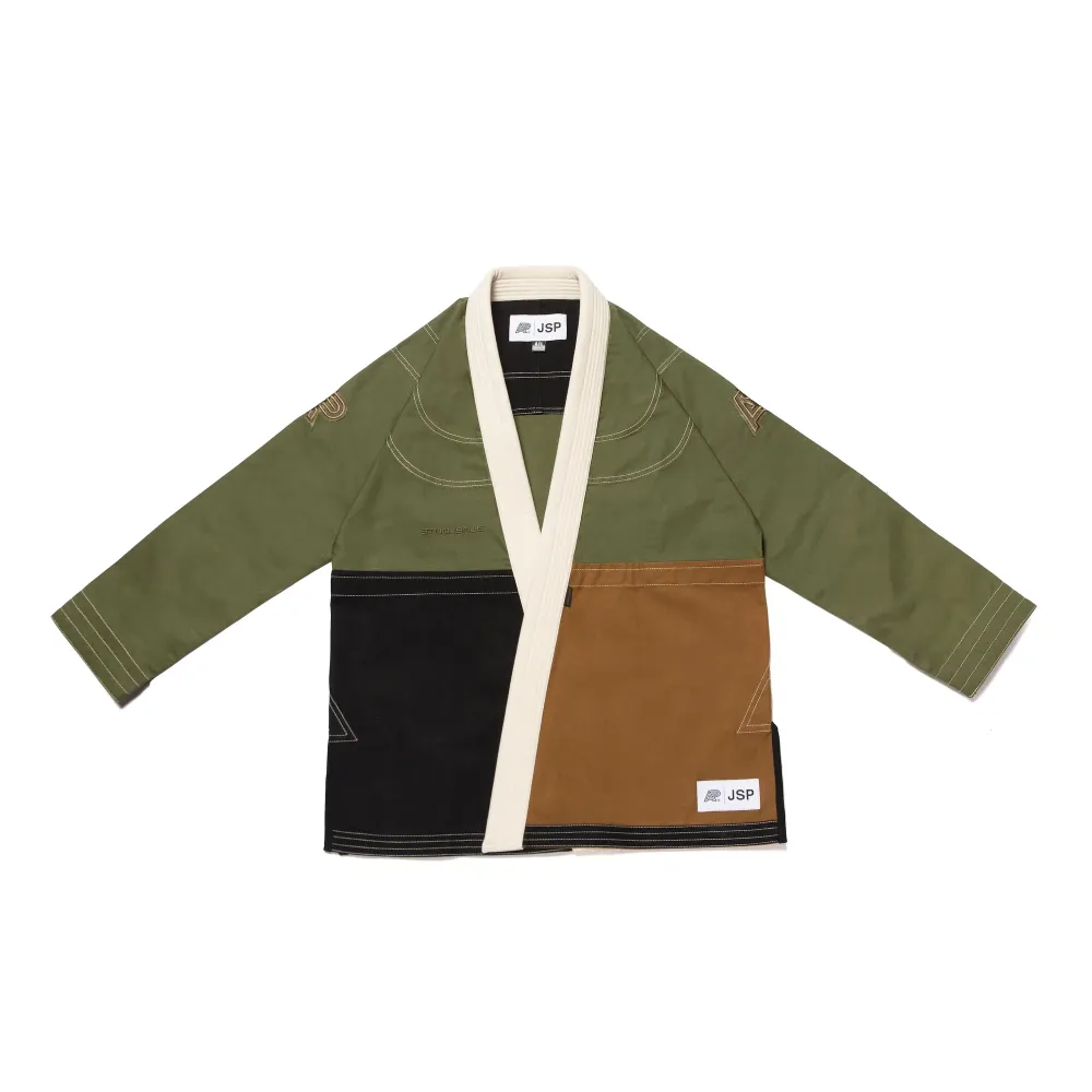 Albino & Preto JSP BJJ Gi White Batch #77 Competition Gi JSP BJJ Gi white by Albino & Preto Batch #77 premium Brazilian Jiu-Jitsu gi with durable cotton weave and athletic competition fit