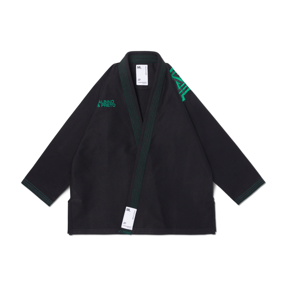 STP BJJ Gi Albino & Preto Black Edition with Bag STP BJJ Gi Albino and Preto Black Brazilian Jiu-Jitsu gi with carrying bag premium training kimono